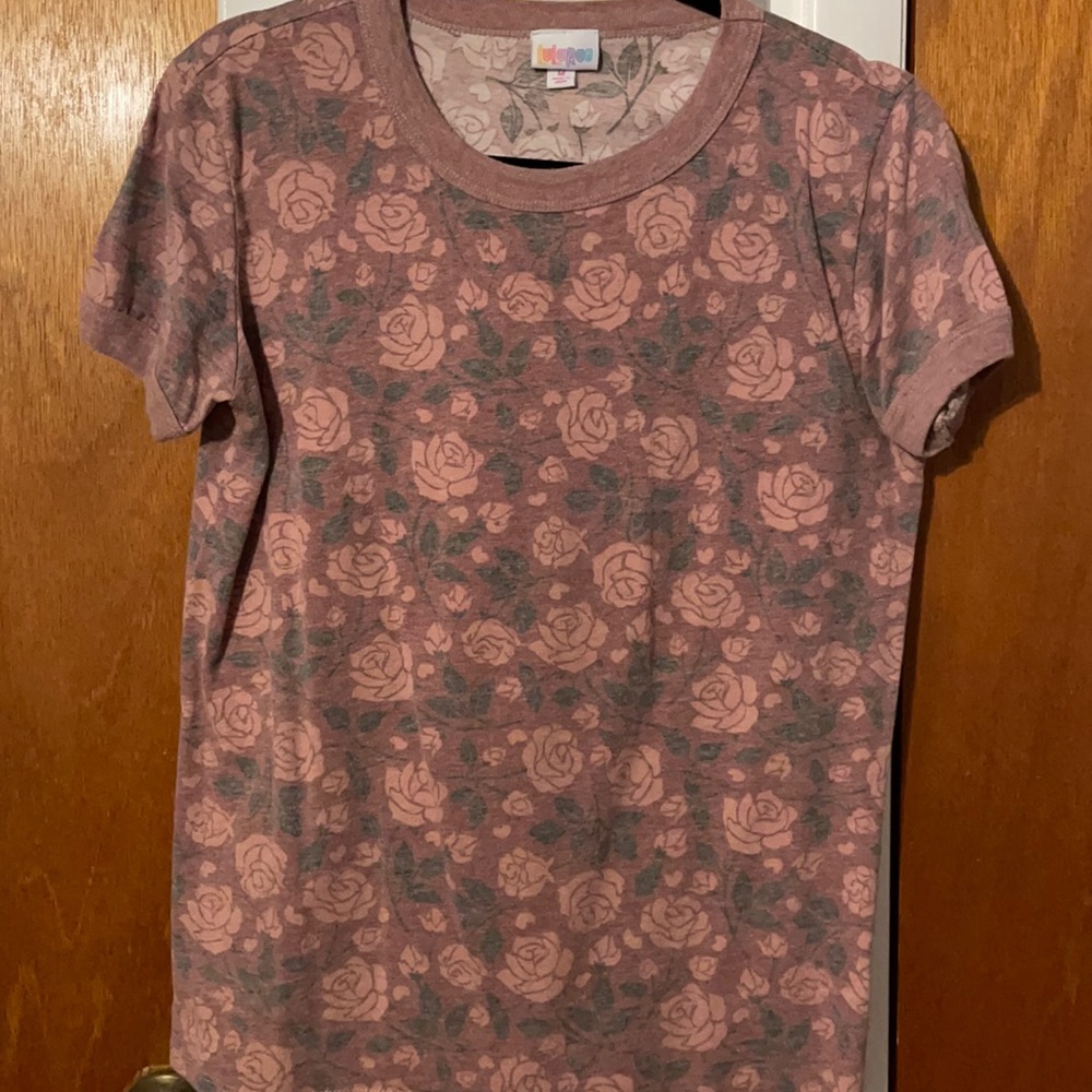 LuLaRoe pink with roses medium Liv.